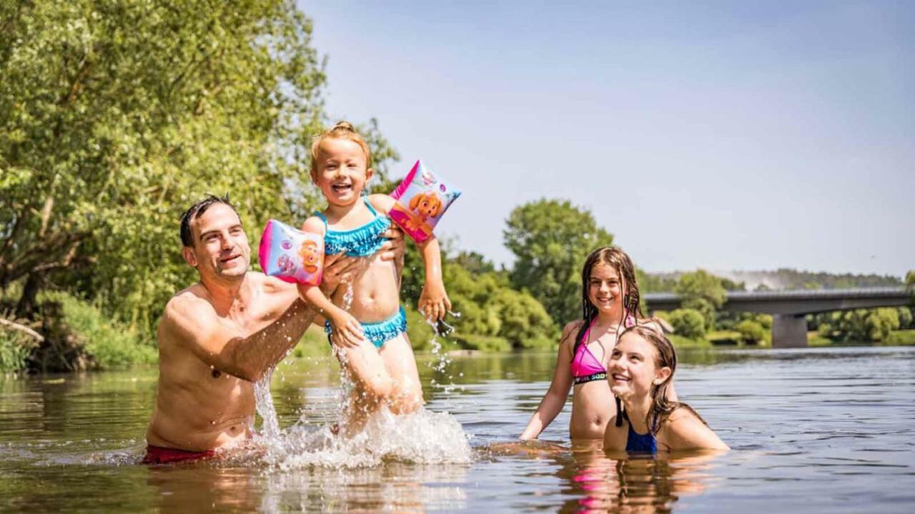 Urlaub Am Regen - Ferienhof Dirnberger Nittenau Exteriör bild